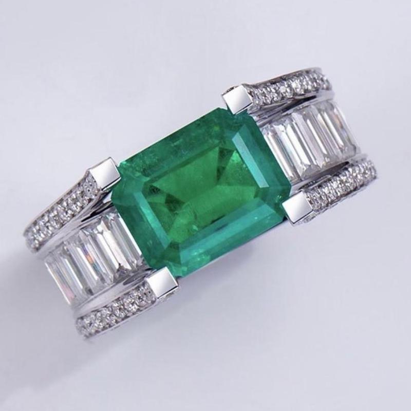 Ruif Jewelry Custom Design 18k White Gold Ring for Women 7.3ct Lab Grown Emerald And DEF VVS Lab Grown Diamond Jewelry