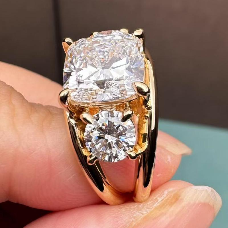 Ruif Jewelry Customized 18k Yellow Gold 4.5ct Lab Grown Diamond Pendant for Women Party Gift Ruif Jewelry Customized 18k Yellow Gold 4.5ct Lab Grown Diamond Pendant for Women Party Gift