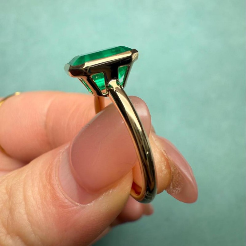 Ruif Jewlery Classic Ring 14K Yellow Gold 7x9mm 2.2ct Lab Grown Emerald Engagementring for Women