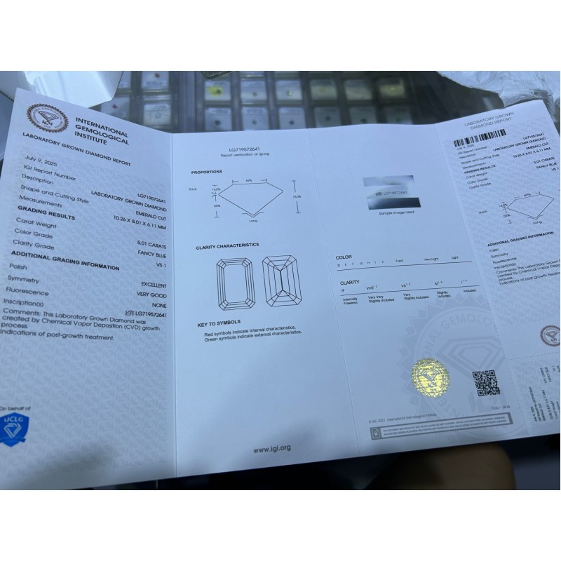 Ruif Jewelry 5.01ct Emerald Cut Fancy Blue VS1 Lab Grown Diamond With IGI Certificate for Jewelry Making Ruif Jewelry 5.01ct Emerald Cut Fancy Blue VS1 Lab Grown Diamond With IGI Certificate for Jewelry Making