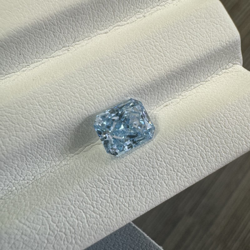Ruif Jewelry New Fancy Blue 1.61ct Radiant Cut Lab Grown Diamond IGI Certificate CVD VS1 diamond for Jewelry Making Ruif Jewelry New Fancy Blue 1.61ct Radiant Cut Lab Grown Diamond IGI Certificate CVD VS1 diamond for Jewelry Making