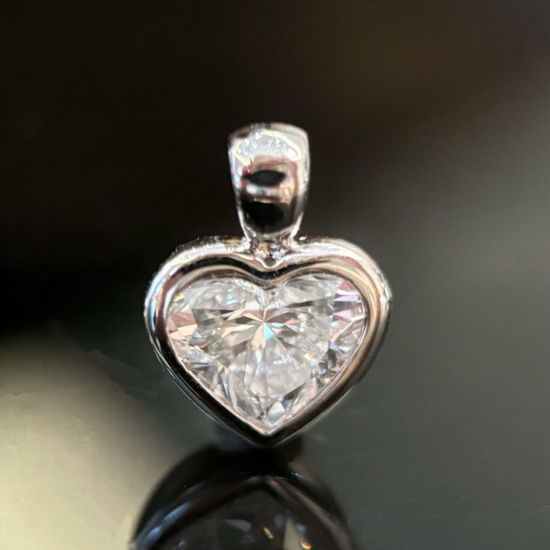 Ruif Jewelry 2.01ct Lab Grown Diamond Pendant 18k Yellow/White Gold Pendant(not include chain) Jewelry for Party Gift