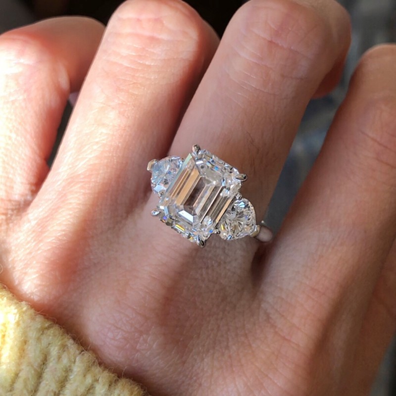 Ruif Jewelry Customized 18K White Gold Emerald Cut 5.2ct Lab Grown Diamond Ring Classic Engagement Band Jewelry for Women Ruif Jewelry Customized 18K White Gold Emerald Cut 5.2ct Lab Grown Diamond Ring Classic Engagement Band Jewelry for Women