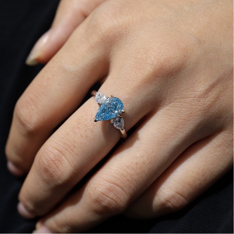 Ruif Jewelry Customized 18k White Gold 1.54ct fancy Blue Lab Grown Diamond Eternity Rings Engagement Wedding Band Rings Ruif Jewelry Customized 18k White Gold 1.54ct fancy Blue Lab Grown Diamond Eternity Rings Engagement Wedding Band Rings