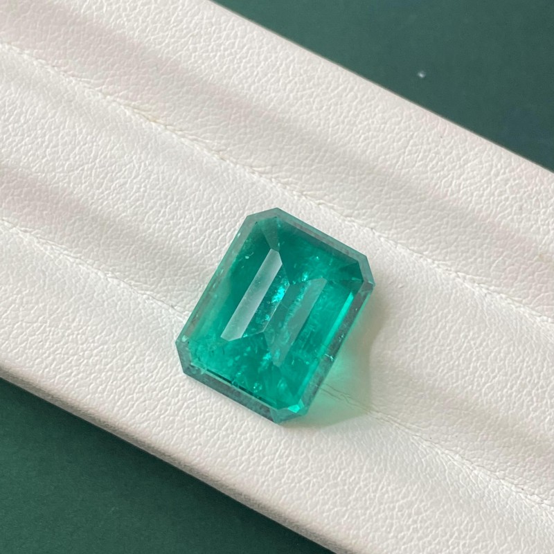 Pirmiana Big Size 9.32ct Hydrothermal Lab Grown Emeralds with Inclushions Like Natural Emerald Gemstone for Jewelry Making