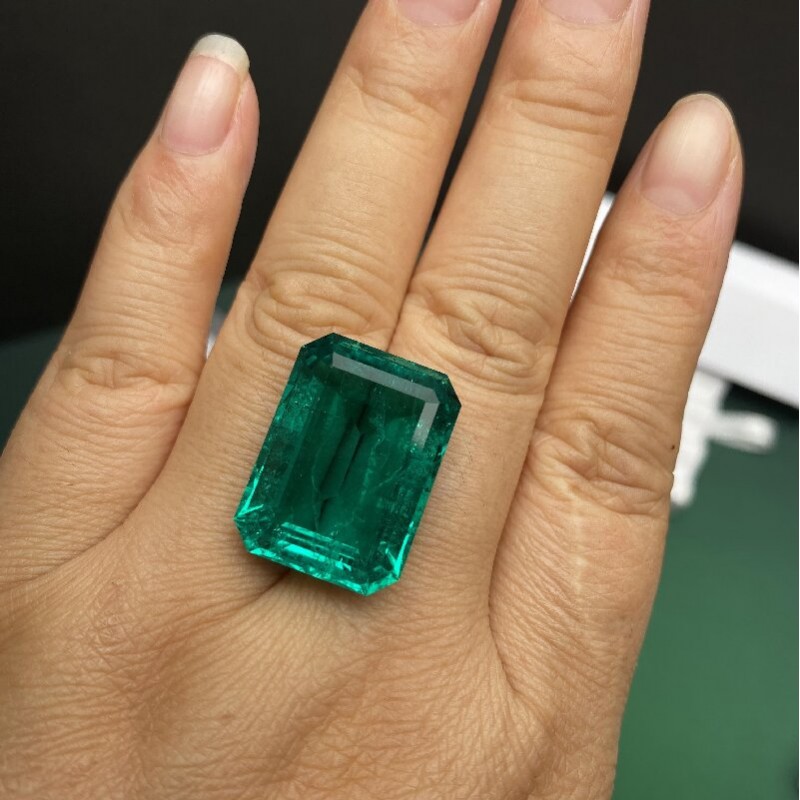 Pirmiana Big Size 27.4ct Hydrothermal Lab Grown Emeralds with Inclushions Like Natural Emerald Gemstone for Jewelry Making