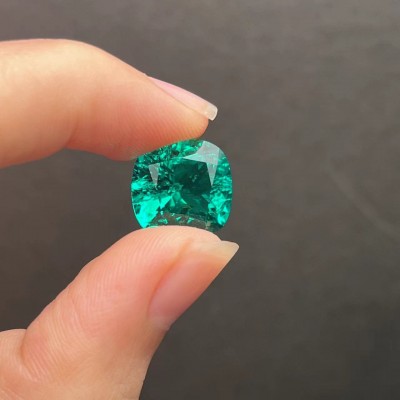 Pirmiana Big Size 6.11ct Hydrothermal Lab Grown Emeralds with Inclushions Like Natural Emerald Gemstone for Jewelry Making