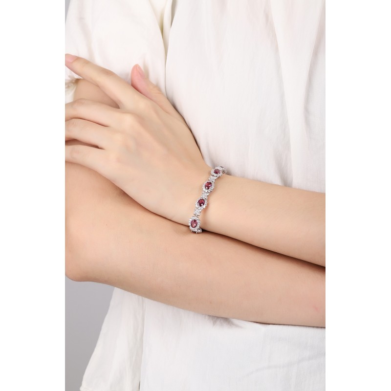 Ruif Jewelry Classic Design S925 Silver 11.185ct Natural Garnet Oval Shape Bracelet Gemstone Jewelry Ruif Jewelry Classic Design S925 Silver 11.185ct Natural Garnet Oval Shape Bracelet Gemstone Jewelry