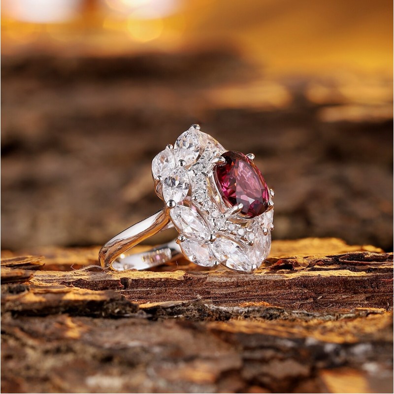 Ruif Jewelry Classic Design S925 Silver 3.81ct Natural Garnet Ring Gemstone Jewelry Ruif Jewelry Classic Design S925 Silver 3.81ct Natural Garnet Ring Gemstone Jewelry