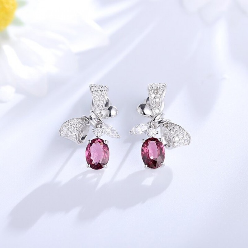 Ruif Jewelry Classic Design S925 Silver 2.5ct Natural Garnet/2.61ct Natural Peridot Earrings Gemstone Jewelry Ruif Jewelry Classic Design S925 Silver 2.5ct Natural Garnet/2.61ct Natural Peridot Earrings Gemstone Jewelry