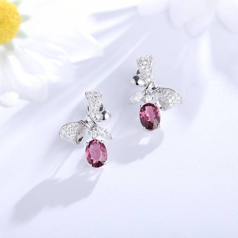 Ruif Jewelry Classic Design S925 Silver 2.5ct Natural Garnet/2.61ct Natural Peridot Earrings Gemstone Jewelry Ruif Jewelry Classic Design S925 Silver 2.5ct Natural Garnet/2.61ct Natural Peridot Earrings Gemstone Jewelry