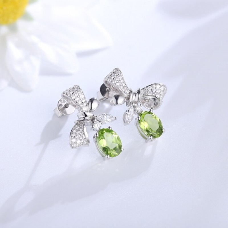 Ruif Jewelry Classic Design S925 Silver 2.5ct Natural Garnet/2.61ct Natural Peridot Earrings Gemstone Jewelry Ruif Jewelry Classic Design S925 Silver 2.5ct Natural Garnet/2.61ct Natural Peridot Earrings Gemstone Jewelry
