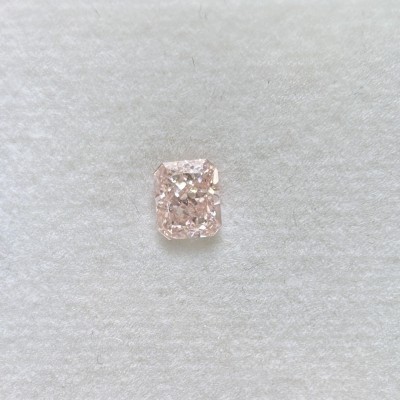 Ruif Jewelry Radiant Cut 1.14ct Fancy Pink VS1 Lab Grown Diamond With GRC certificate Can Custom Your Favoirite Jewelry with This Diamond