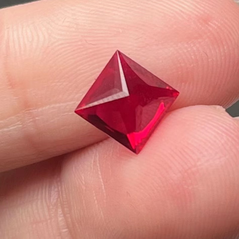 Ruif Jewelry Princess Cut Lab Ruby Pigeon Blood Red Color Hand Made Loose Gemstone for Jewelry Making Ruif Jewelry Princess Cut Lab Ruby Pigeon Blood Red Color Hand Made Loose Gemstone for Jewelry Making